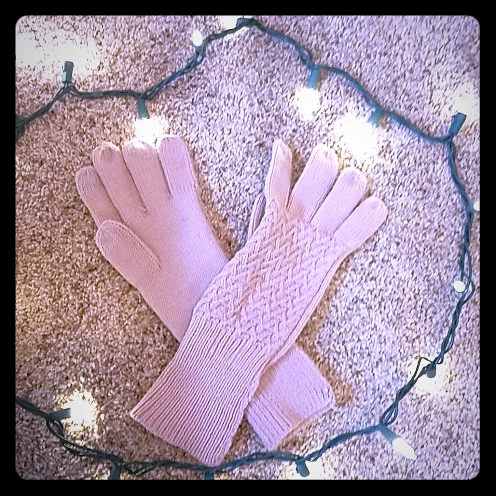 A New Day pink gloves